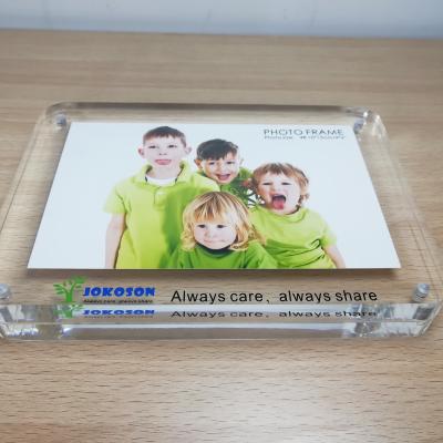 China JSM Acrylics A4 Pull In Table Round View Conner Square Easy Office Use Cardboard Photo Picture Award Certificate License Holder Acrylic for sale