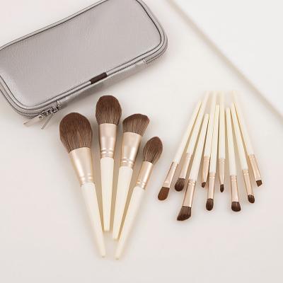 China Angular blush mainly beauty good quality brand professional cosmetic makeup brush set full supplier from China for sale