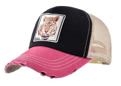 China Tiger Custom Embroidered Snapback Hats , Summer Snapback Mesh Caps With Plastic Buckle for sale