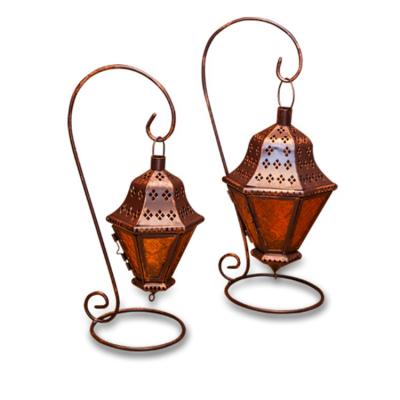 China Home Decoration Antique Iron Candle Holders Brown Decorative Metal Candle Lantern for sale