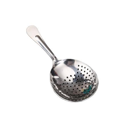 China Stainless Steel Wire Mesh Colander Sifter Strainer With Handle Kitchen Instrument Viable Colander Fine Barware for sale