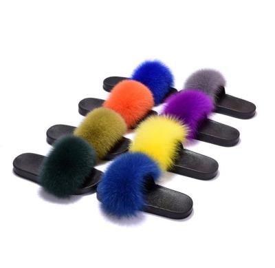 China Light Women's Faux Fur Sandals Solid Color Women's Fluffy Fur Slippers Bulk Large Furry Slides For Women for sale