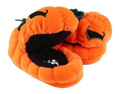 China High Quality Lightweight Fur Halloween Slippers For Women Winter Child Halloween Pumpkin Slippers For Women And Baby for sale