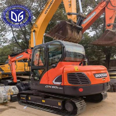 China La poderosa excavadora Doosan de 6 toneladas es la solución perfecta para sus necesidades de construcción en venta