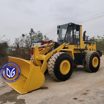 China 5 ton Tonnage en 2800 mm Bucket Length Komatsu Loader Parts voor klantvereisten Te koop