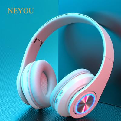 China Bestselling 3.5mm/Bluetooth/TF Card Bluetooth LED Wired Earphone Noise Canceling Gamin High Wireless Stereo Earphone for sale