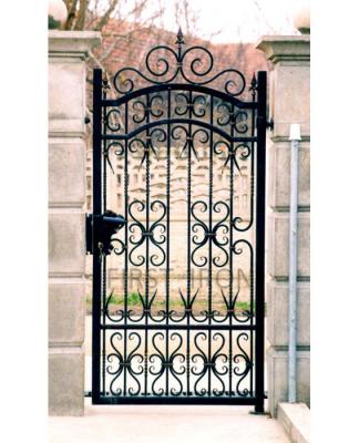 China Easily Assembled Manual Single Swing Wrought Iron Yard Gate , Small Backyard Iron Gate for sale