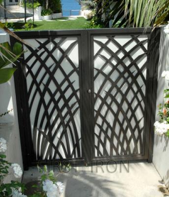 China Small Easily Compiled Ornamental Modern Iron Gate Design, Wrought Iron Side Walk Gate for sale