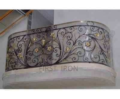 China Easily Assembled Black And Gold Interior Wrought Iron Balcony Hand Railings for sale