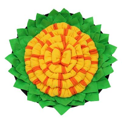 China Sustainable Sunflower Dog Sniffle Mat Difficult Sniff Dog Feeding Bowl Slow Feeder Durable Food Trap Puzzle Pad Furry Interactive Pets Toys for sale