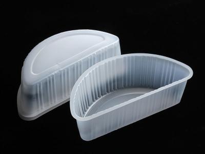 China Recyclable Moon Shape Corrugated Plastic Containers for sale