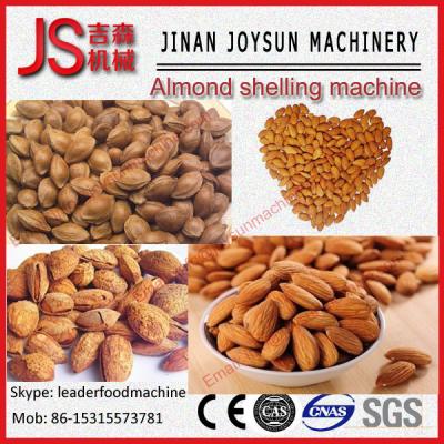 China High Efficient Peanut Seeds Sheller Peanut Shelling Machine 100kg / h for sale