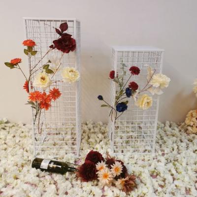 China Wedding decoration new design metal artificial flowers display stand base for wedding decoration wedding flower vase flower stand for sale