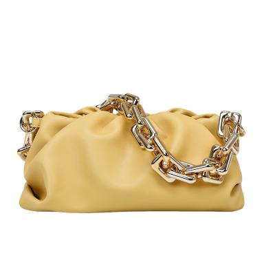 China Fashion Daily Design Folding Cloud Bag Chain Fashion Large Capacity One-Shoulder Ladies Cross - Body Bags for sale