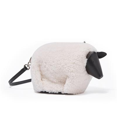 China New Design Cute Daily Shoulder Bag Ladies Plush Sheep Girls Casual Cross Shoulder Bag - Body Bag for sale