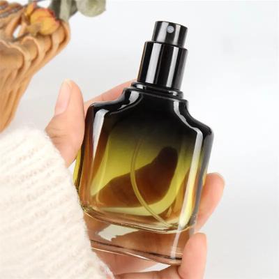 China Glass Perfume Bottle Set with Stopper for Preserving Original Scent and Stability for sale