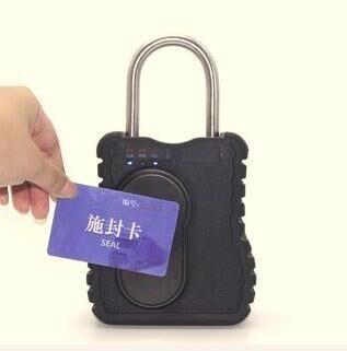 China ZC120 Realtime Safety Lock Out GPS Tracking Padlock , GPRS Container Tracker GSM Padlock for sale