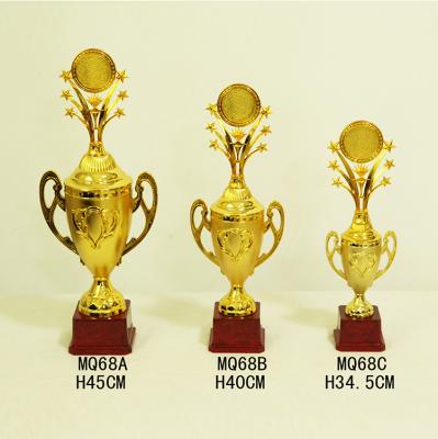 China All Over The World Various Type Championship Gift Trophy Competitive Prize Big Gold Cup for sale