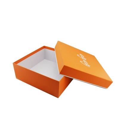 China Luxury box of recyclable paper for sale