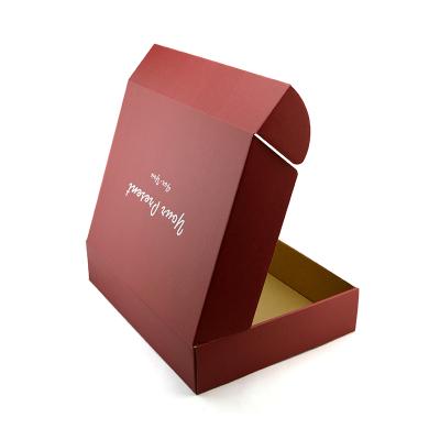 China Recyclable Dark Red Shipping Boxes Packaging Dress , Packaging Boxes Design For Dress for sale