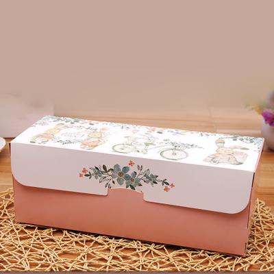 China Fancy Yule Log Cake Paper Box Recyclable Custom Packaging Design for sale