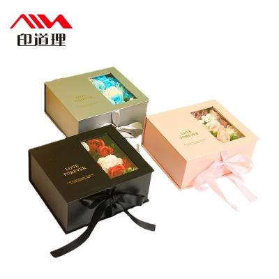 China Recyclable Modern New Design Wholesale Price Valentines Day Gifts Mothers Day Big Flower Display Box for sale