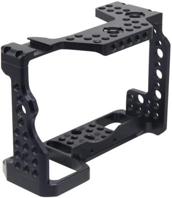 China Higher Versatility A7R3 A7MIII DSLR Camera Cage For Sony A9 A7M3 A7III A73 A7RIII A7R3 Camera Case Rig Cold Shoe for sale