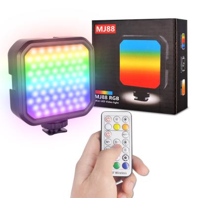 China Wholesale MJ88 RGB 2000mAh LED Mini Video Photographic Light Fill Light Camera Light for sale