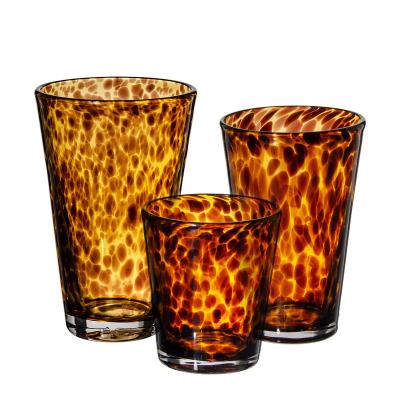 China Samlife Recycled Glass Tumblers Unique Custom Handmade Reusable Colored Leopard Glass Tumblers for sale