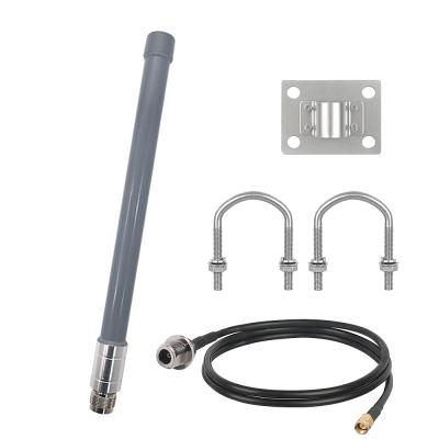 China 915MHZ 5.8dbi Hot Spot High Gain Fiberglass Reinforced Plastic Antenna Outdoor Waterproof Antenna 570mm*20mm for sale