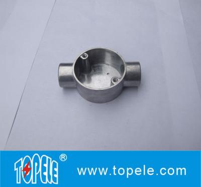 China TOPELE 20 mm / 25 mm BS4568 / BS31 Elektrische tweerichtings cirkelvormige hoek aluminium aansluitdoos, elektrische geleidingsbevestigingen Te koop