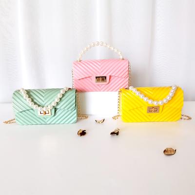 China Square chain jelly bag popular hot sale cool and soft PVC silicone jelly handbag fashion children beads mini ladies purses and handbags for sale