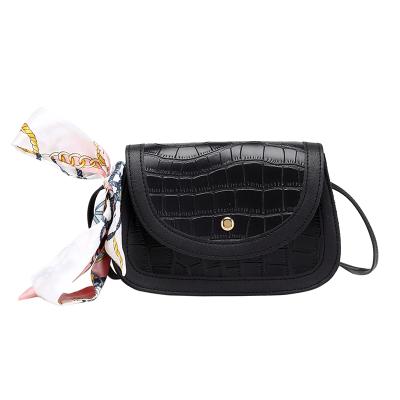 China 2021summer wave PU version Korean border ladies bags saddle bag scarf crocodile pattern silk handbags for sale