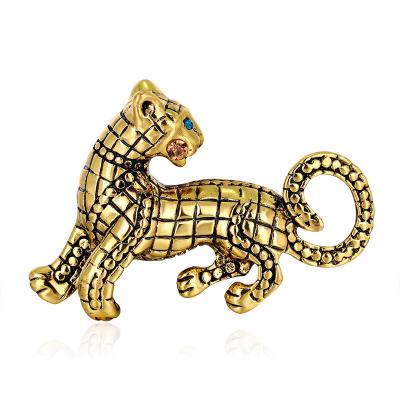 China Unisex Cute Zodiac Animal Gifts Tiger Party Office Brooch Pins Crystal Vintgae Leopard Brooches Women Elements For five for sale