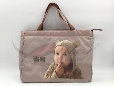 China Thermal Transfer Design Tote Diaper Bags With Lots Of Pockets Waterproof for sale