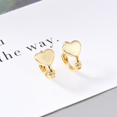 China TRENDY DIY screw earrings non pierced heart shaped screw clip girl love simple jewelry earrings for sale