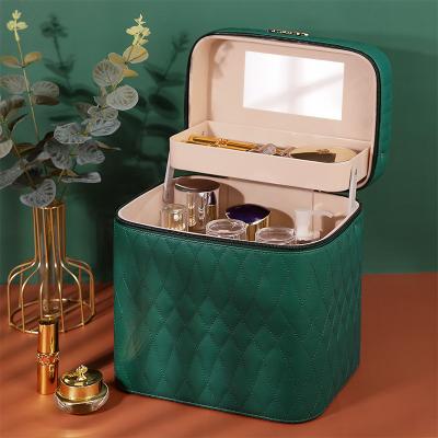 China Travel Leather Storage Storage Beauty Care Cosmetics Fashion PU Hard Makeup Case With One Layer Drawer for sale