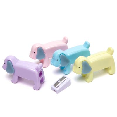 China Wholesale Cheap High Quality Cute Baby Puppy Dog Safe Kid Child Patent Pencil Sharpener Animal Shape Pencil Sharpener Safe Hole Animal For Kids for sale