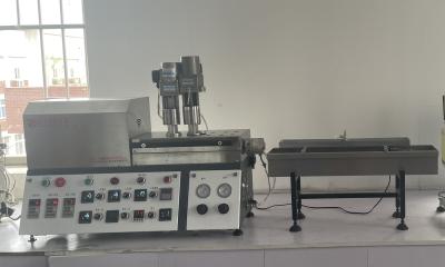 China 70rpm micro- Tweelingschroeflaboratorium die Extruder mengen Te koop