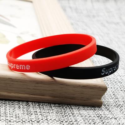 China Rubber Couples Texts Inspired Silicone Stain Fashion Sports Silicone Wristband Student Wristband Customized English Wrist Strap G Strap for sale