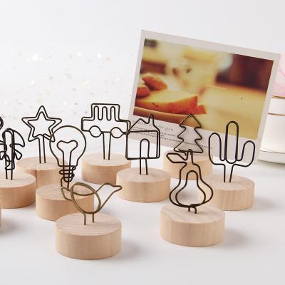 China Simple and cute retro log ornaments wooden note holder photo holder note holder home decoration for sale