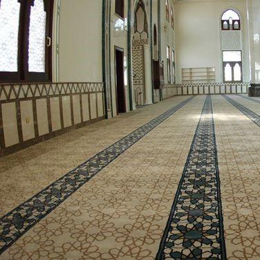 China Modern Muslim Prayer Blanket Wall To Wall Prayer Mat Roll Mosque Prayer Mat for sale