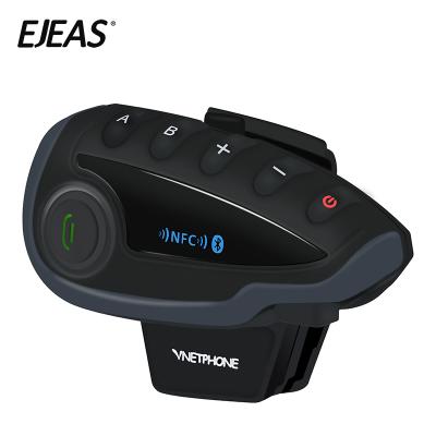 China Waterproof communication V8 bluetooth motorcycle helmet intercom wireless intercom for sale