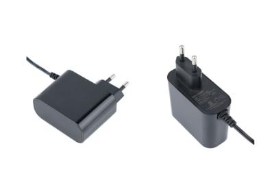 China Upgrade Your Charging Game with Universal USB Power Adapter for Professional Needs for sale