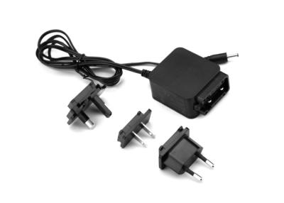 China 15W Max. 5V Versatile Plug Power Transformer Verwisselbare Plug Power Adapter met 1A Stromen Te koop