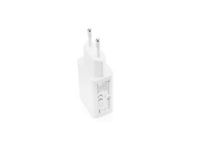 China Constant Current USB Wall Adapter for USB Charger Category Europe Popular Plug Wall Mount Design for sale