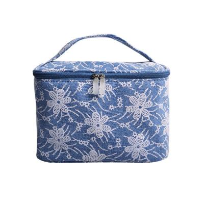 China Large Volume Cosmetic Box Travel Bag Type Portable Cosmetic Box Large Capacity Cosmetic Box Travel Cosmetic Bag,Handbag Travel for sale