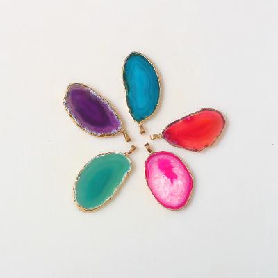 China Artistic High Quality Natural Crystal Stone Pendants Agate Slice Pendants for sale