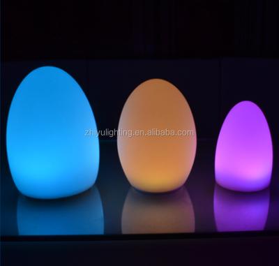 China Remote conltrol RGB remote led table lights / led desk lamp rechargeable /egg shape led lamp multicolor for restaurant for sale