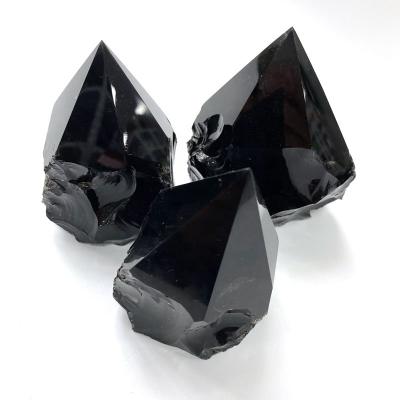 China Natural Black Healing Crystal Raw Towers Europe Crystal Obsidian High Quality Rough Stones Large Points for sale